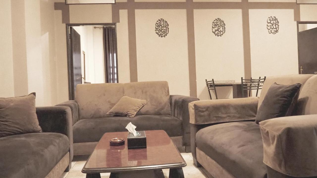 עמאן Al Fawanes Hotel Apartments מראה חיצוני תמונה